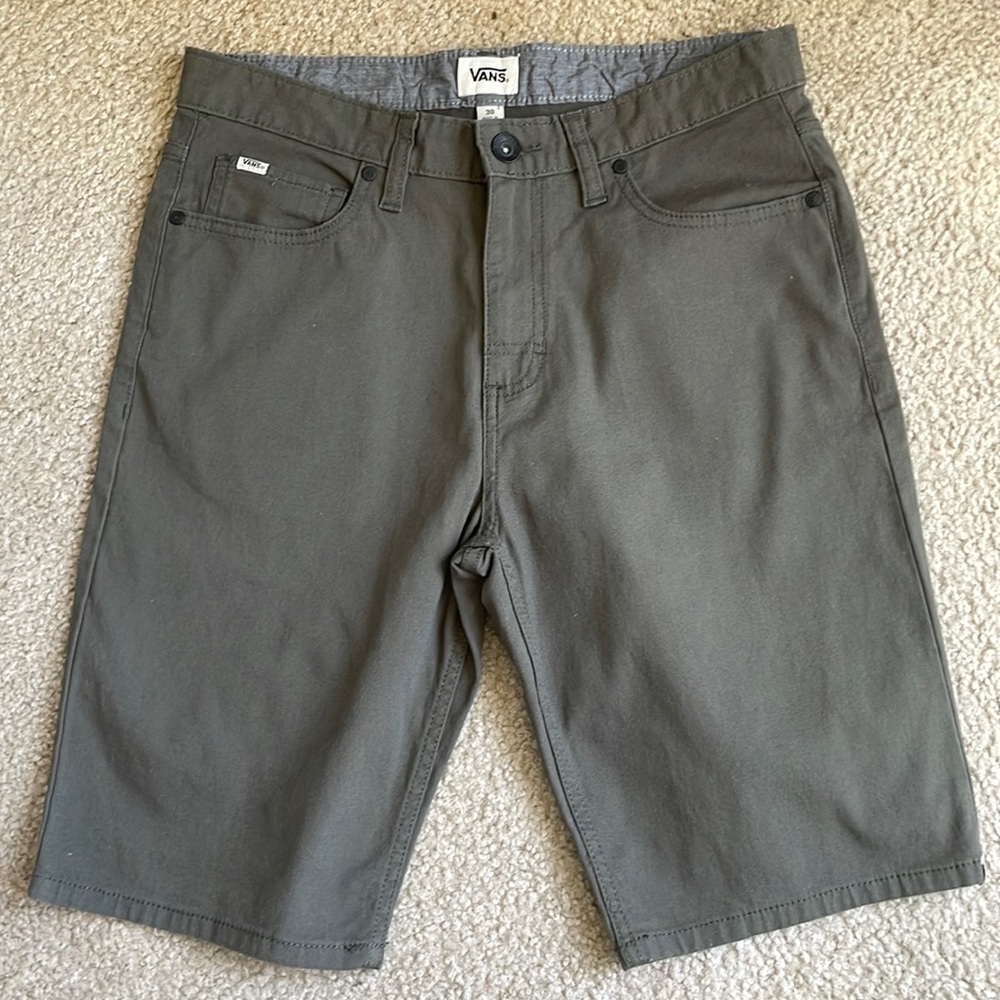 Vans NWOT Chino 30W Short